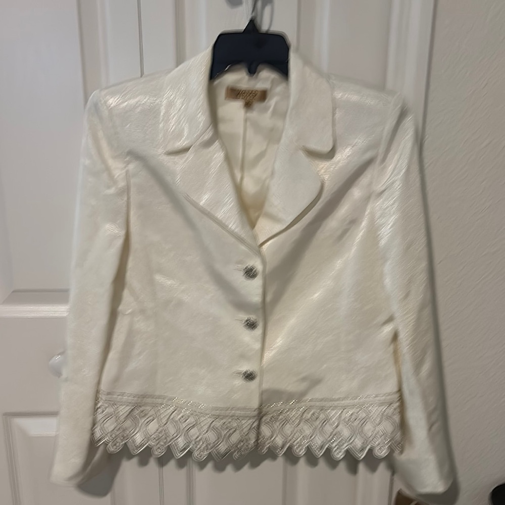 Kasper White Blazer with Silver Accents